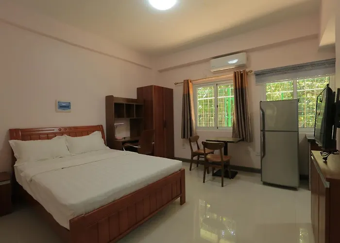 Rujia Condotel Corp. Hotel *
